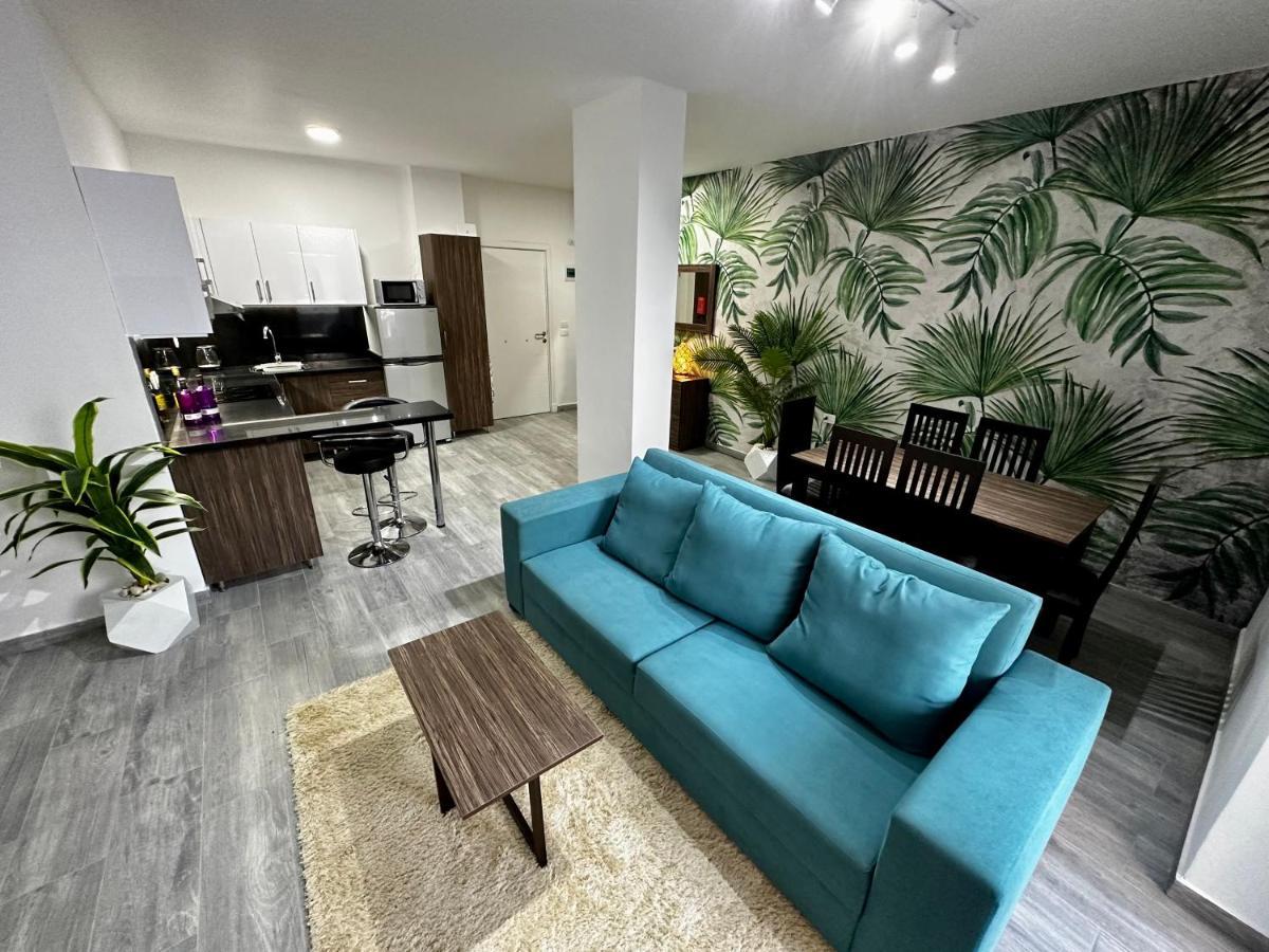 Stunning 3 Bedroom In Apartament Hurghada