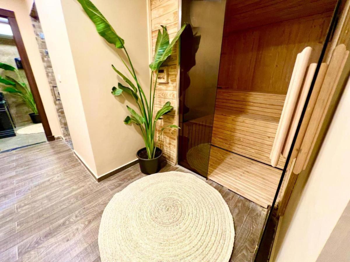 Apartament Stunning 3 Bedroom In *